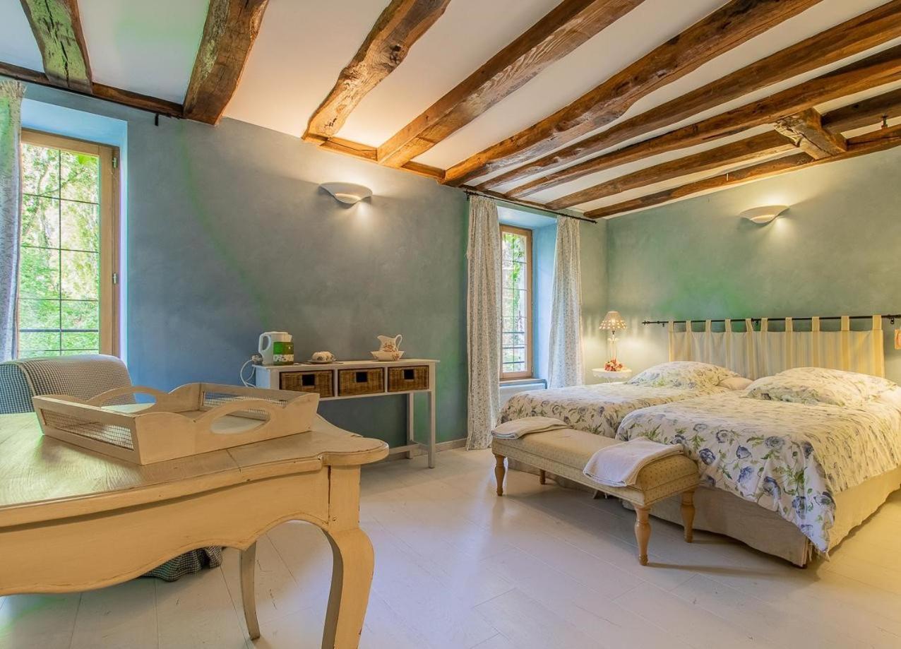 Bed and Breakfast Le Domaine De Moroges Екстер'єр фото